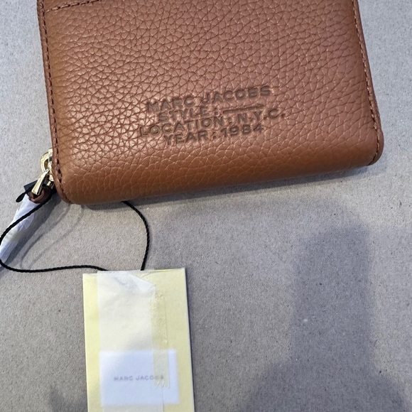Marc Jacobs Handbags - Marc Jacobs Wallet